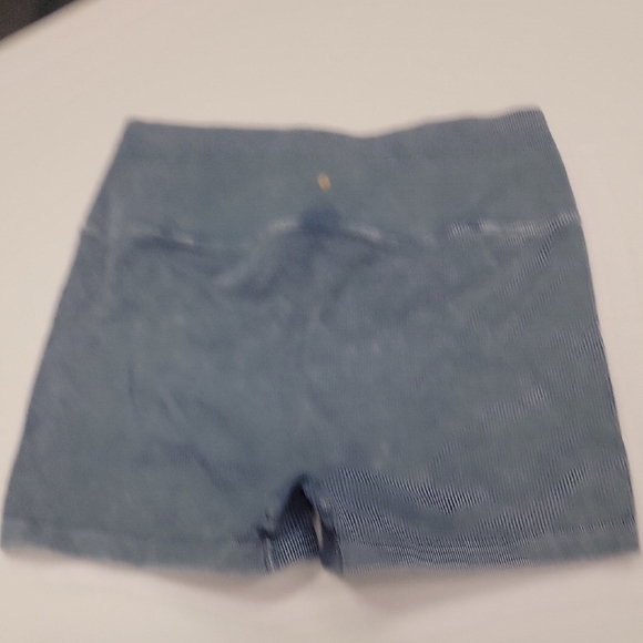 Spiritual Gangster High Waist Compression Shorts - Picture 11 of 16